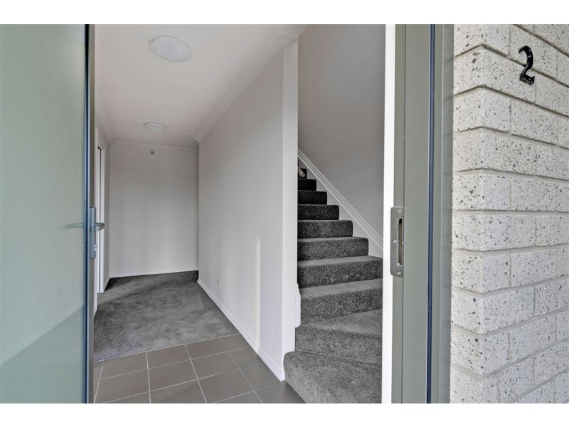 2/612 Oceana Drive, Howrah TAS 7018