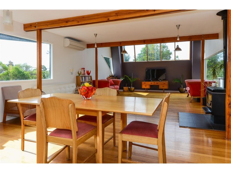 442 Clifton Beach Road, Clifton Beach TAS 7020