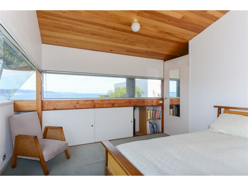 442 Clifton Beach Road, Clifton Beach TAS 7020