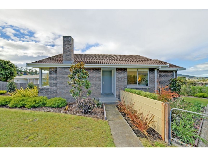5 Sunray Court, Rokeby TAS 7019