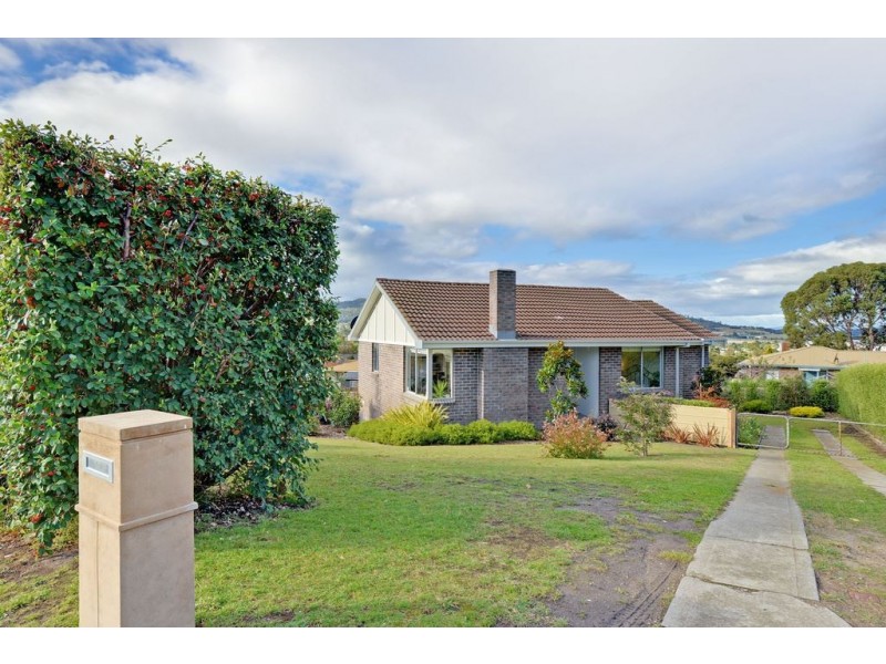 5 Sunray Court, Rokeby TAS 7019