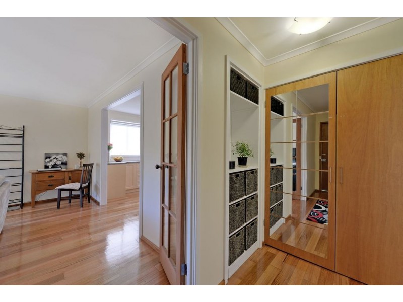 5 Sunray Court, Rokeby TAS 7019