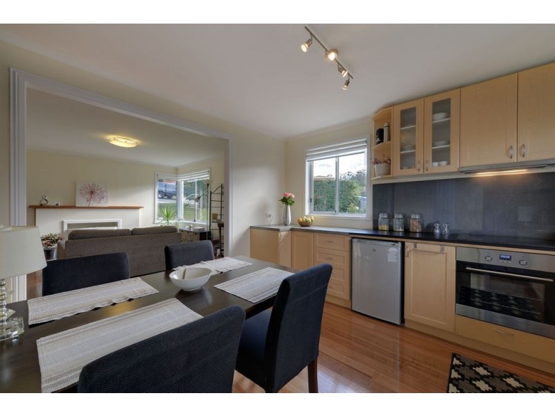 5 Sunray Court, Rokeby TAS 7019