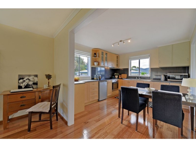 5 Sunray Court, Rokeby TAS 7019