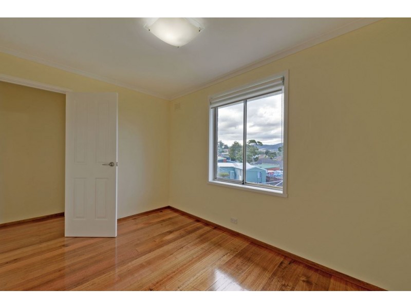 5 Sunray Court, Rokeby TAS 7019