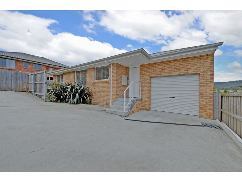 2/8 Glenfern Street, Howrah TAS 7018