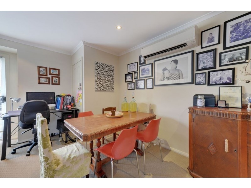 2/8 Glenfern Street, Howrah TAS 7018