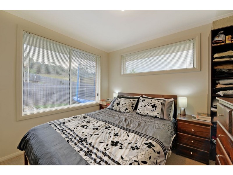 2/8 Glenfern Street, Howrah TAS 7018