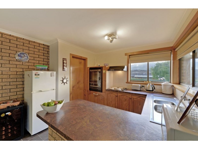 1 Gard Place, Old Beach TAS 7017