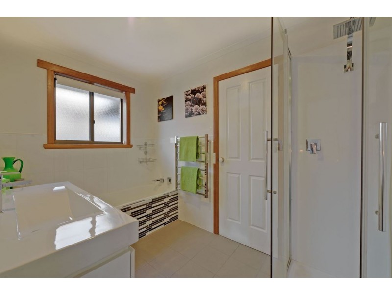 1 Gard Place, Old Beach TAS 7017