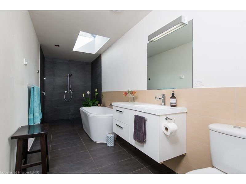 411 Clifton Beach Road, Clifton Beach TAS 7020