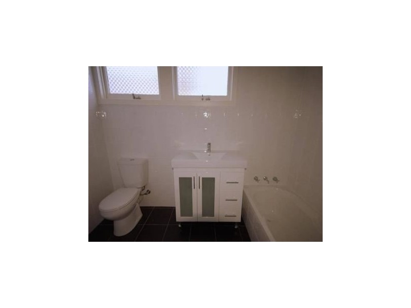 11 Barana Street, Mornington TAS 7018