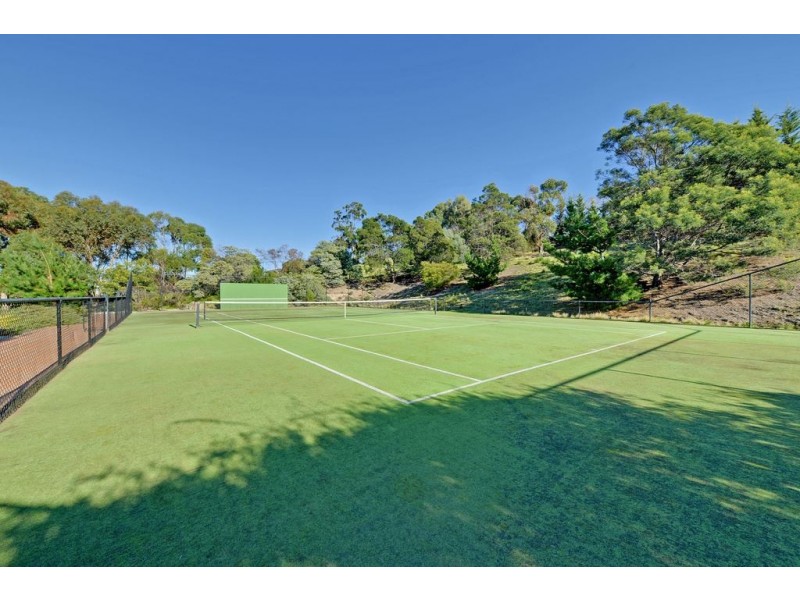 23 Kirra Road, Roches Beach TAS 7170