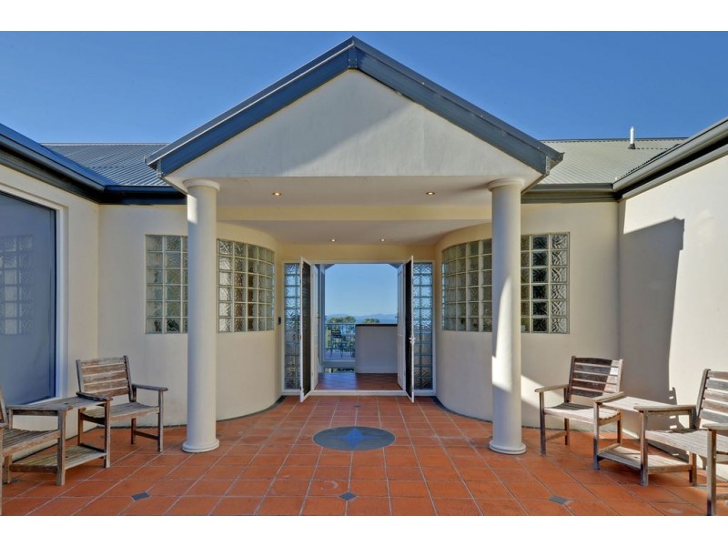 23 Kirra Road, Roches Beach TAS 7170