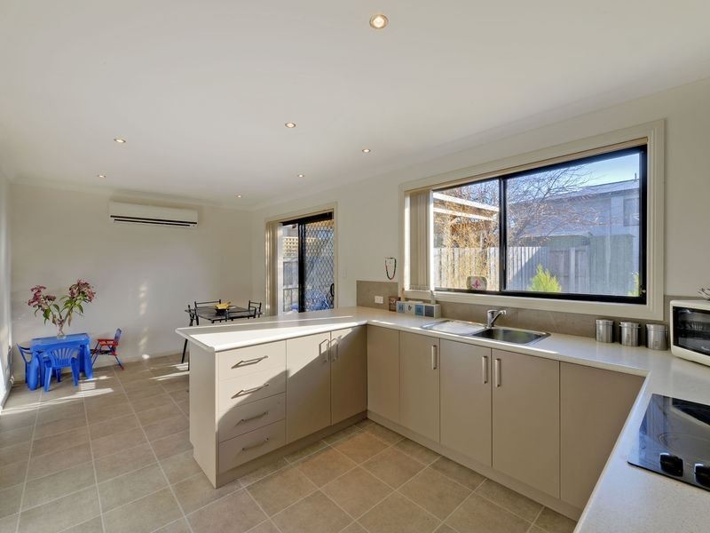 2/10 Stanley Court, Sorell TAS 7172