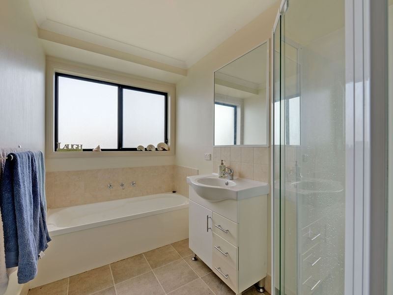 2/10 Stanley Court, Sorell TAS 7172