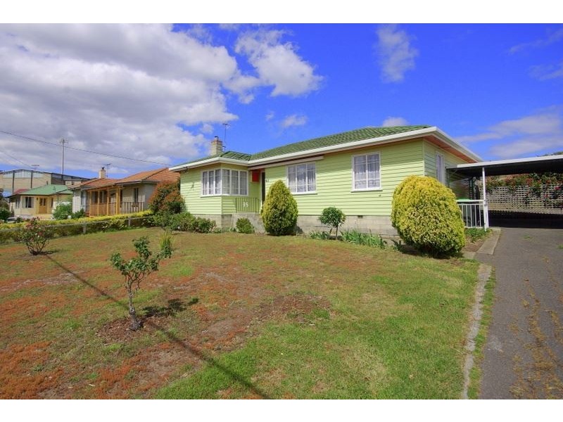 35 Schouten Street, Warrane TAS 7018