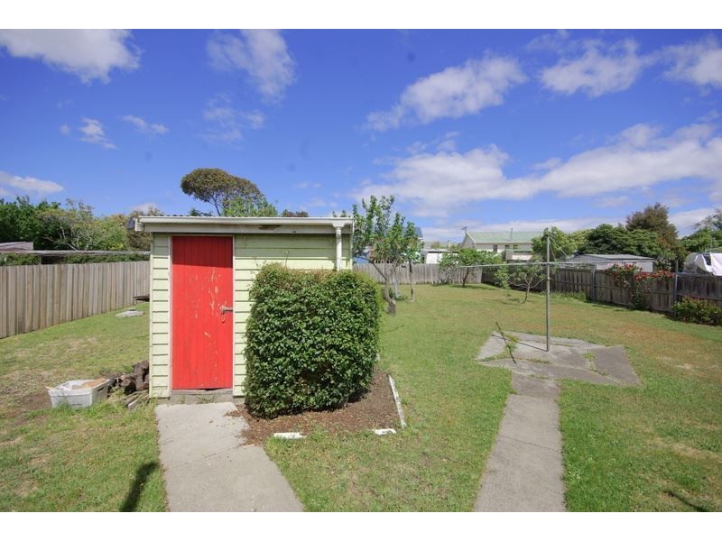 35 Schouten Street, Warrane TAS 7018