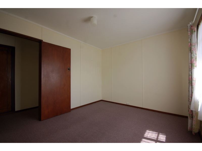 35 Schouten Street, Warrane TAS 7018