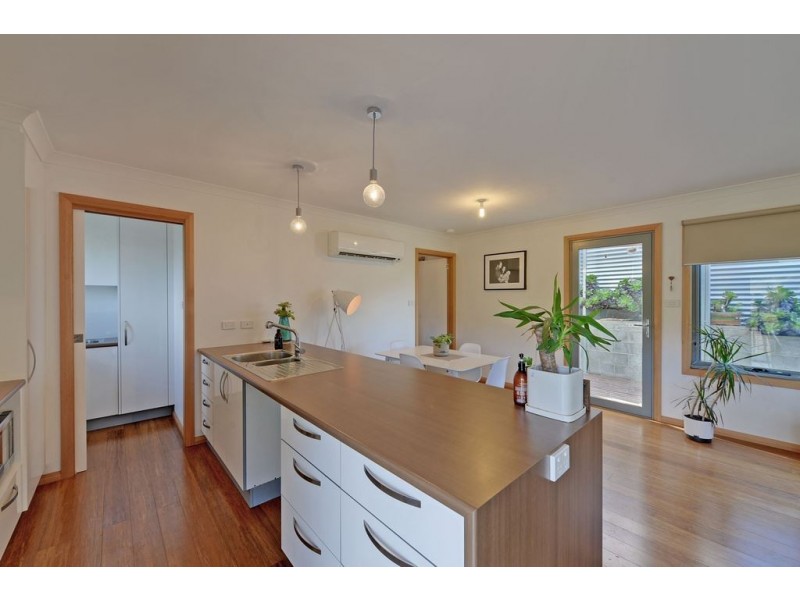 1/19 Bellemont Court, Geilston Bay TAS 7015