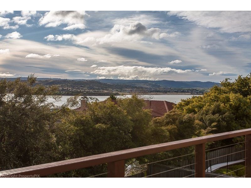 11a Northsun Place, Midway Point TAS 7171