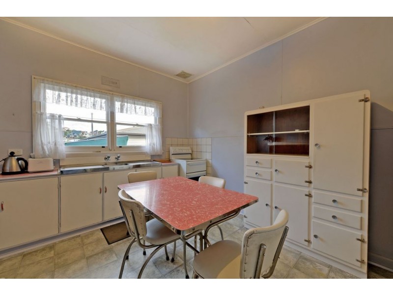 175 Cambridge Road, Warrane TAS 7018
