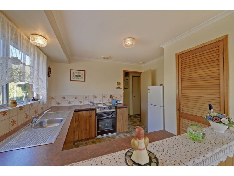 38 Winston Avenue, Seven Mile Beach TAS 7170
