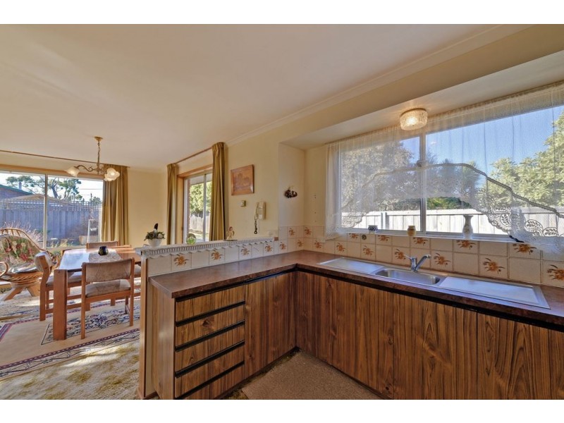 38 Winston Avenue, Seven Mile Beach TAS 7170