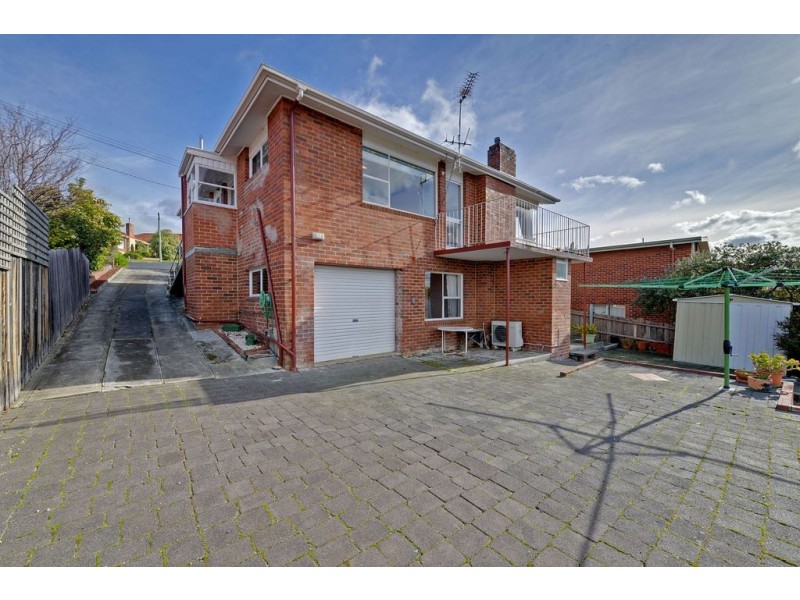 2 Kingswood Crescent, Berriedale TAS 7011