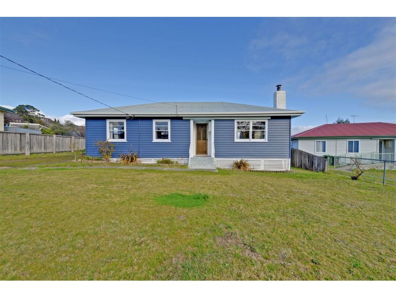 7 Lennon Place, Warrane TAS 7018