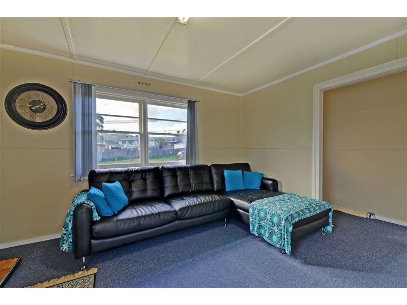 7 Lennon Place, Warrane TAS 7018