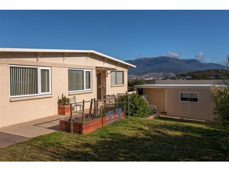 18 Ormond Street, Bellerive TAS 7018