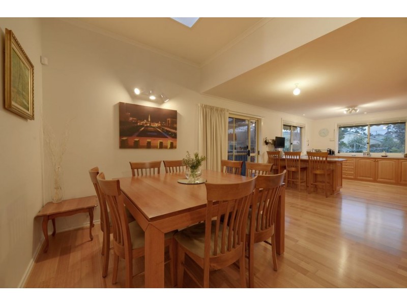 102 Cambridge Road, Bellerive TAS 7018