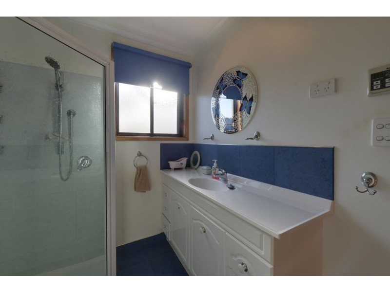 1 Acacia Crescent, Gagebrook TAS 7030