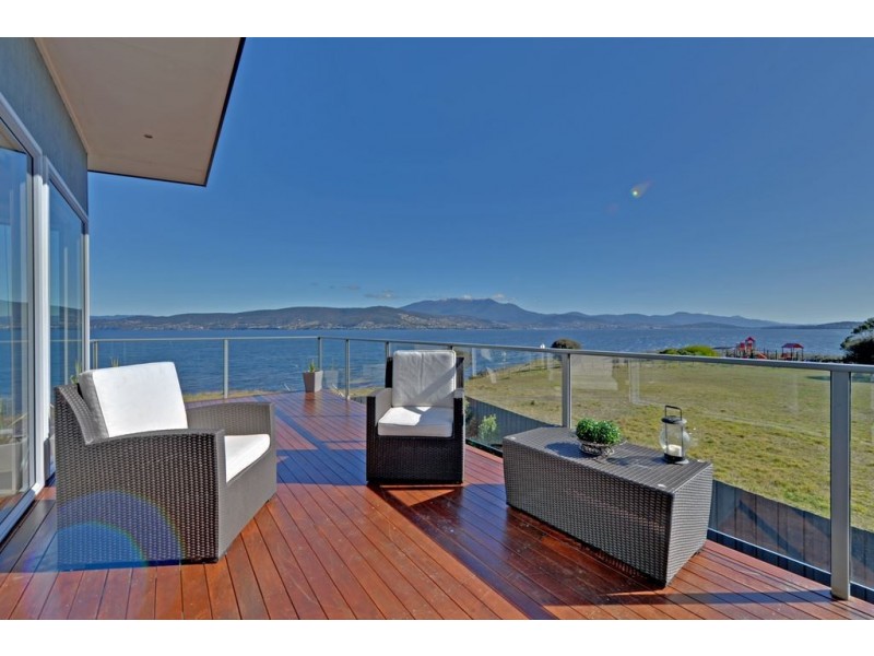32 Pindos Drive, Tranmere TAS 7018