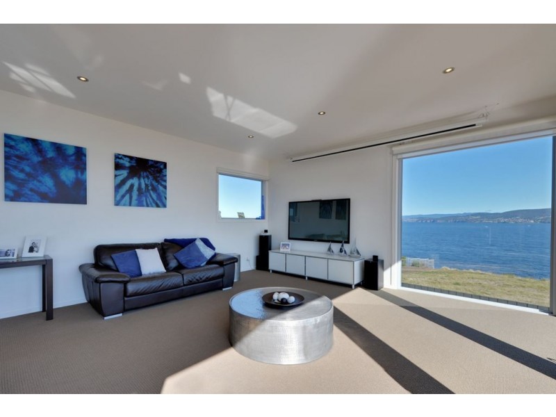 32 Pindos Drive, Tranmere TAS 7018