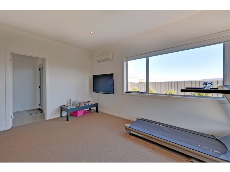 32 Pindos Drive, Tranmere TAS 7018