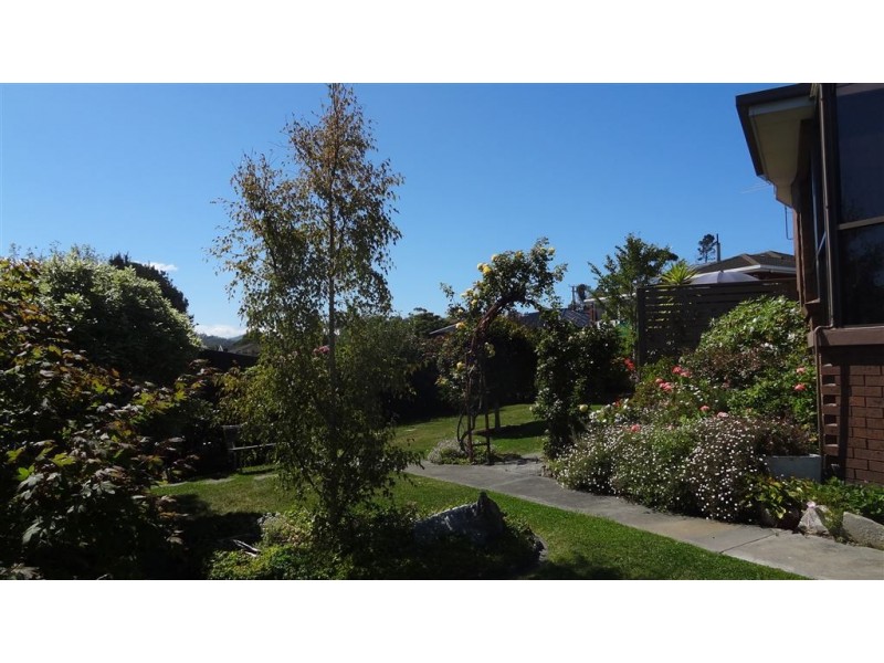 925 Oceana Drive, Tranmere TAS 7018