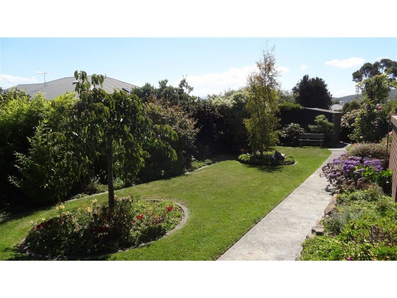 925 Oceana Drive, Tranmere TAS 7018