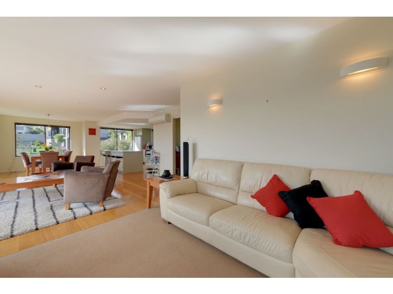 12 Arlunya Street, Tranmere TAS 7018