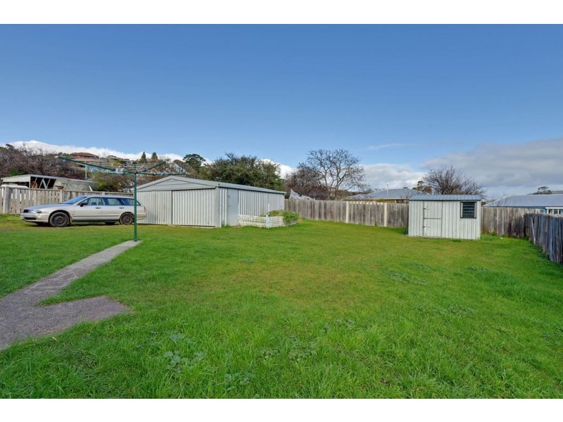 7 Lennon Place, Warrane TAS 7018