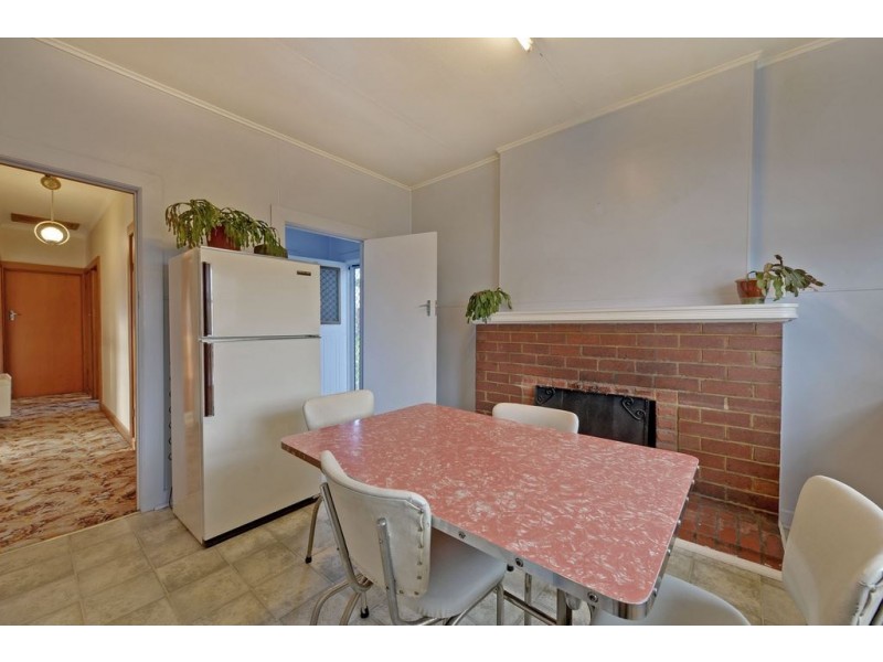 175 Cambridge Road, Warrane TAS 7018