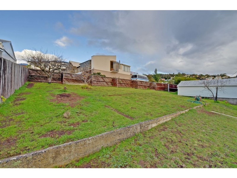 175 Cambridge Road, Warrane TAS 7018