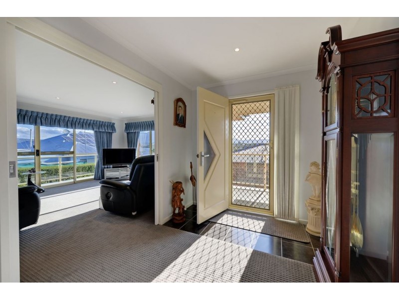 117 Cambridge Road, Bellerive TAS 7018