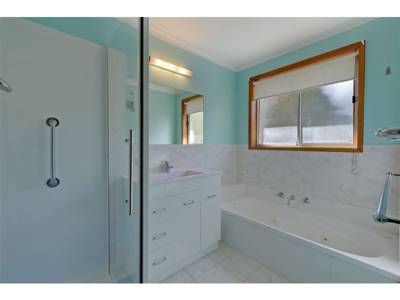 47 Binalong Road, Mornington TAS 7018