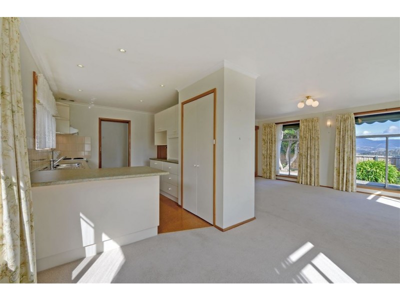 47 Binalong Road, Mornington TAS 7018