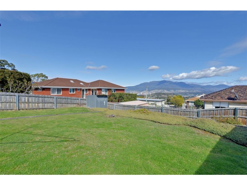 47 Binalong Road, Mornington TAS 7018