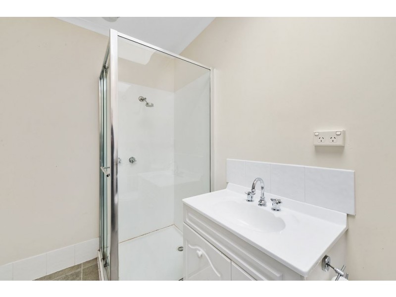 2&4/3 First Avenue, Midway Point TAS 7171
