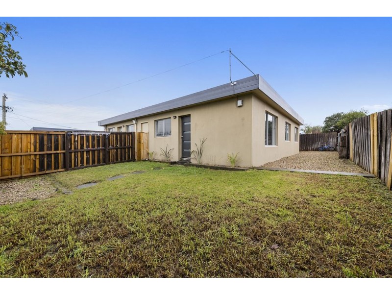 2&4/3 First Avenue, Midway Point TAS 7171