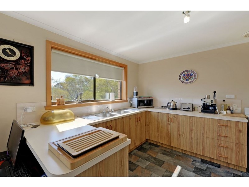 2/22B Bellevue Parade, New Town TAS 7008